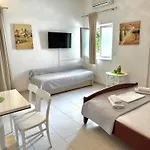 Apartman Studio Apartments Promajna *