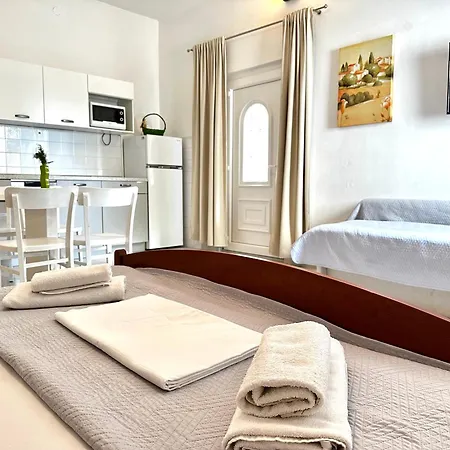 Studio Apartments Promajna דירה פרומאינה
