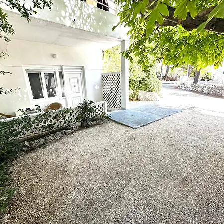 Studio Apartments Promajna Appartamento Promajna