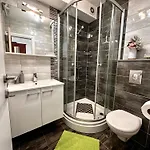 公寓 Studio Apartments Promajna