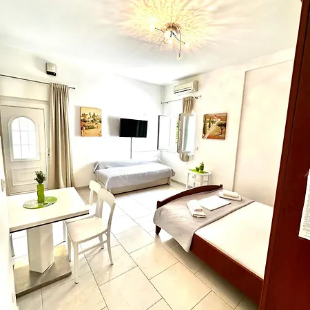 Studio Apartments Promajna * بروماجنا