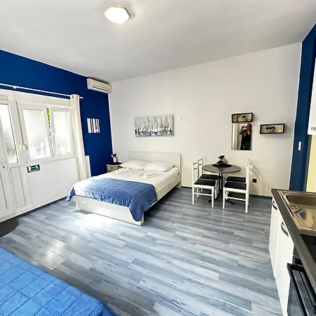 Studio Apartments Promajna Apartment Promajna